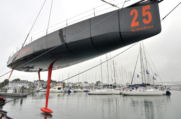 Safran with Titanium Keel