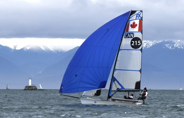 Sailing in Oak Bay